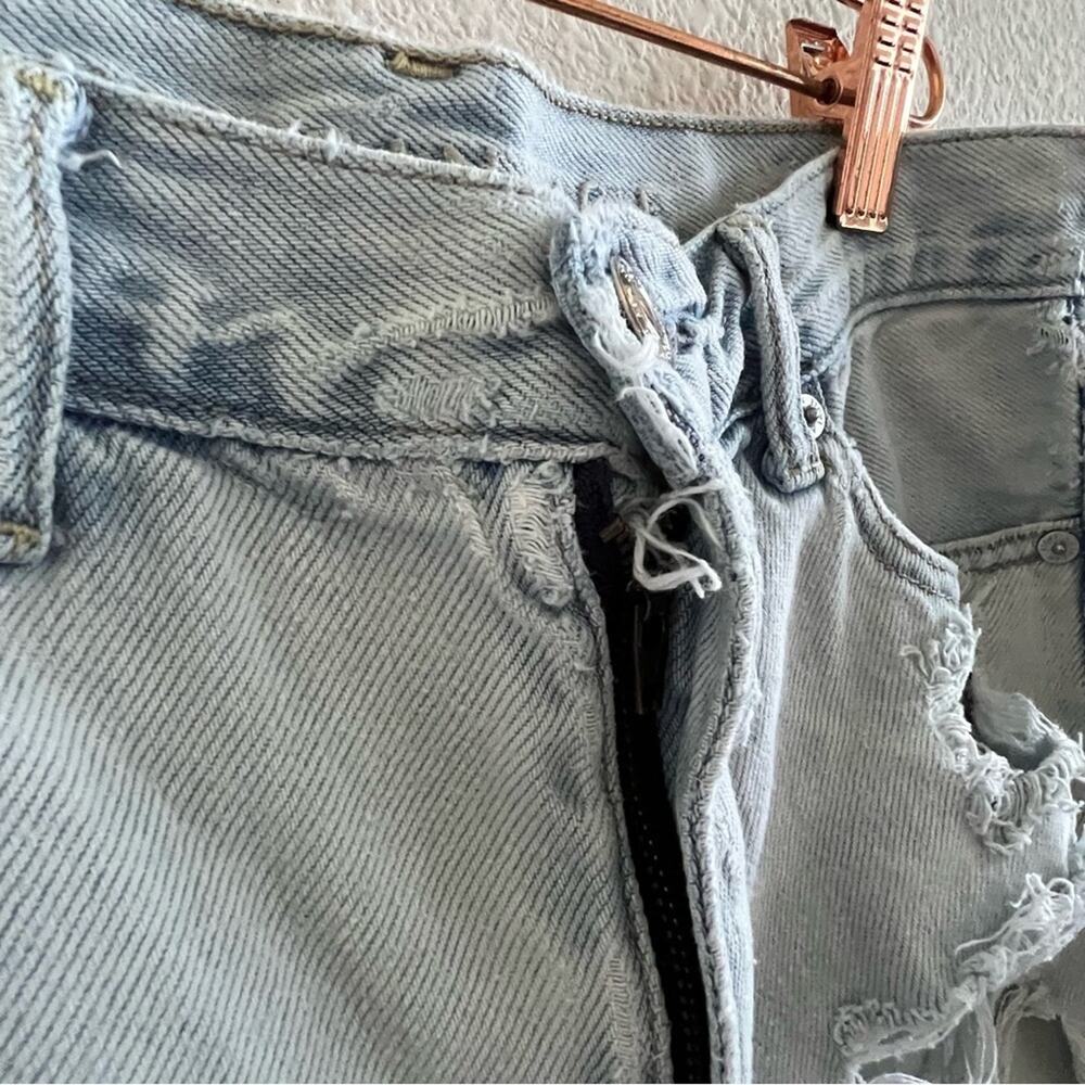 American Eagle Mom Short Heavy Distressed Shorts 6 - Picture 4 of 11